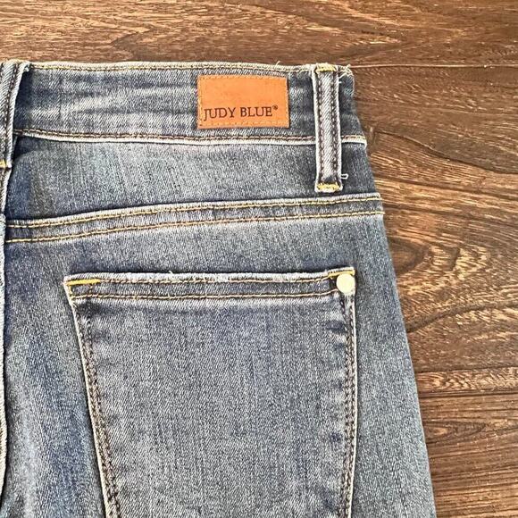 JUDY BLUE RELAXED FIT MID RISE STYLE JB82103MD SIZE 3/26 - Picture 10 of 10